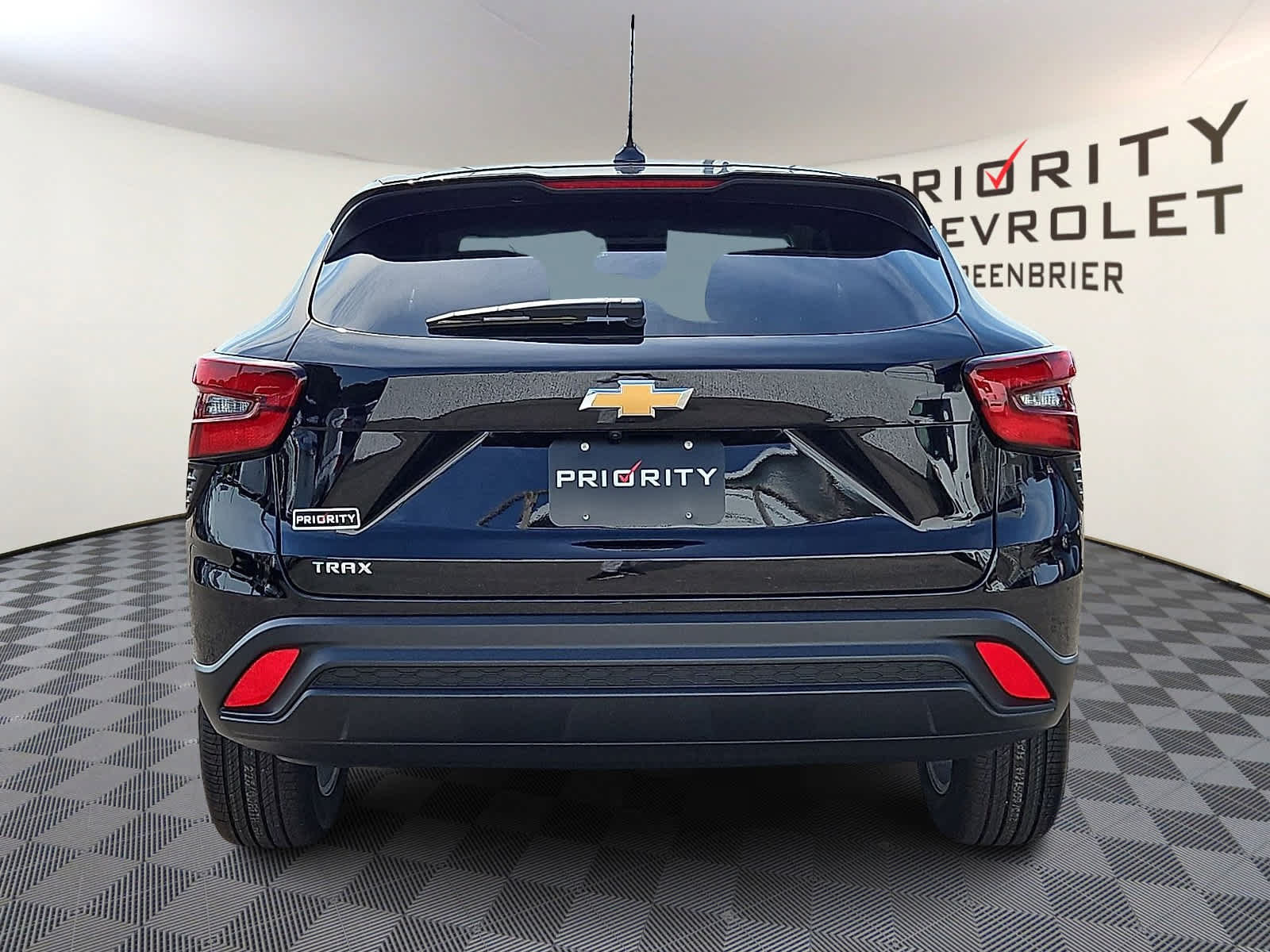 New 2026 Chevrolet Trax LS w/ LS Convenience Package FWD image 5