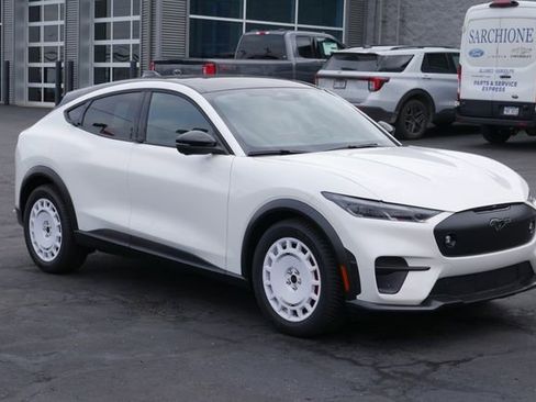 New 2026 Ford Mustang Mach-E GT AWD/4WD image 7