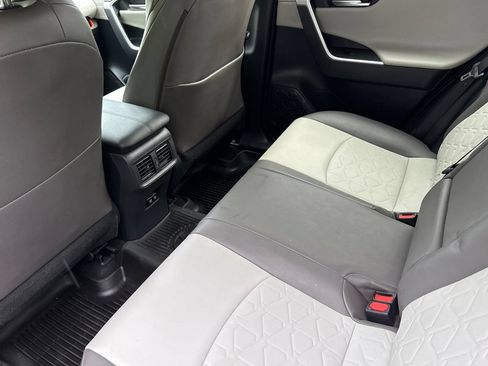 Used 2019 Toyota RAV4 Adventure AWD/4WD image 12