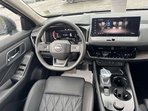 New 2026 Nissan Rogue Platinum w/ Platinum Premium Package AWD/4WD image 18