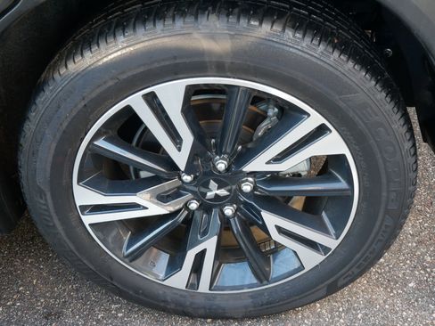 Used 2024 Mitsubishi Eclipse Cross SE image 5