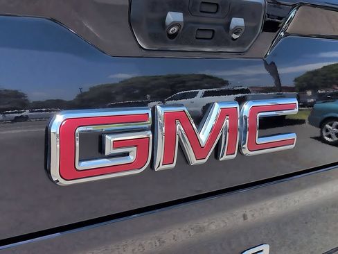 Certified 2024 GMC Sierra 1500 AT4X AWD/4WD image 32