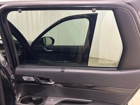 Used 2024 Hyundai Palisade Calligraphy FWD image 23