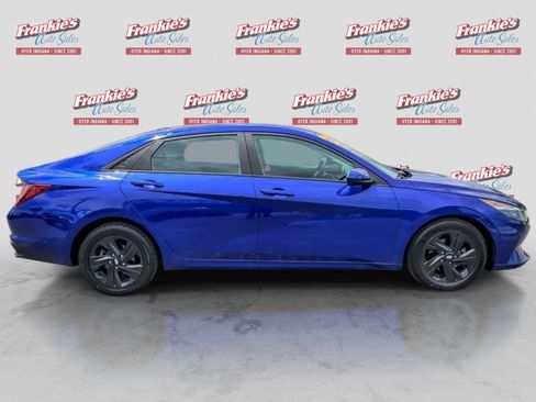 Used 2022 Hyundai Elantra SEL FWD image 6