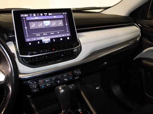 Used 2022 Jeep Compass Limited image 51