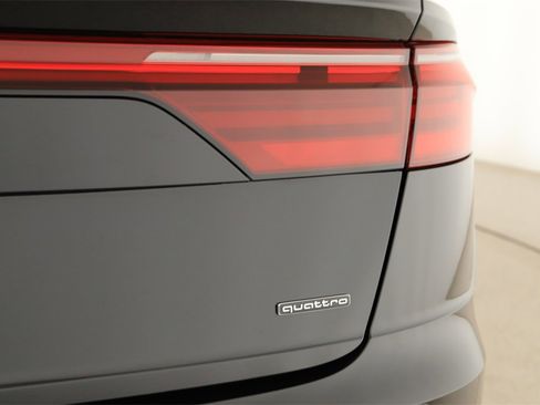 Certified 2025 Audi Q8 Prestige w/ Prestige Package image 30