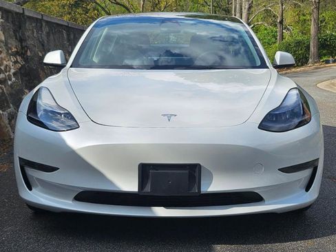 Used 2023 Tesla Model 3 Standard Range image 5