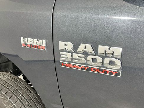 Used 2016 RAM 3500 Tradesman w/ Chrome Appearance Group AWD/4WD image 28