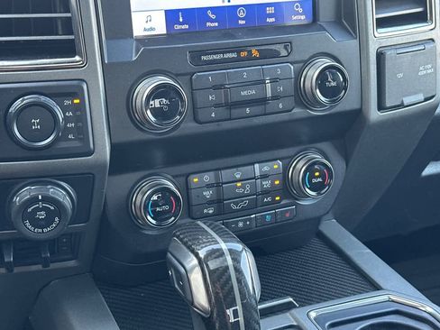 Used 2019 Ford F150 Raptor w/ Equipment Group 802A Luxury image 20