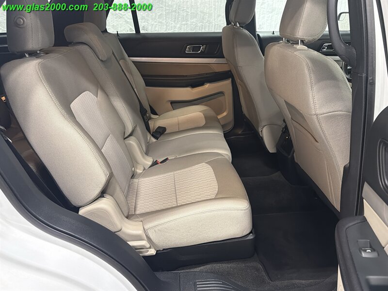 Used 2018 Ford Explorer 4WD w/ Class II Trailer Tow Package image 10