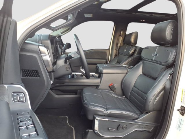 Used 2025 Ford F350 Platinum AWD/4WD image 22