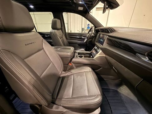 Used 2022 GMC Yukon Denali RWD image 30