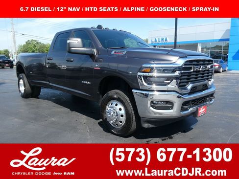 Used 2026 RAM 3500 Big Horn AWD/4WD image 1