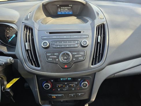 Used 2018 Ford Escape SE FWD image 3