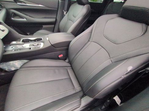 Used 2026 INFINITI QX60 Luxe w/ Cargo Package FWD image 12