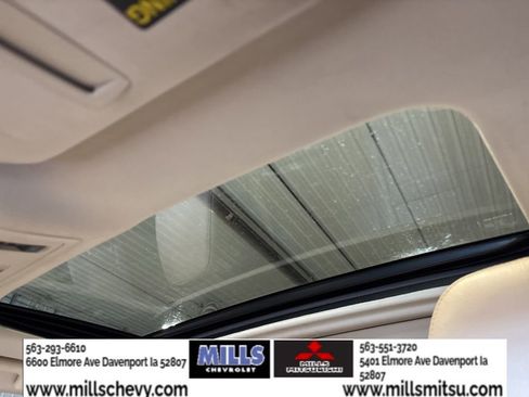 Used 2014 Lexus ES 300h w/ Luxury Package w/Bamboo Trim image 28