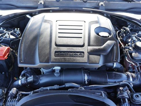 Used 2021 Jaguar F-PACE S image 35