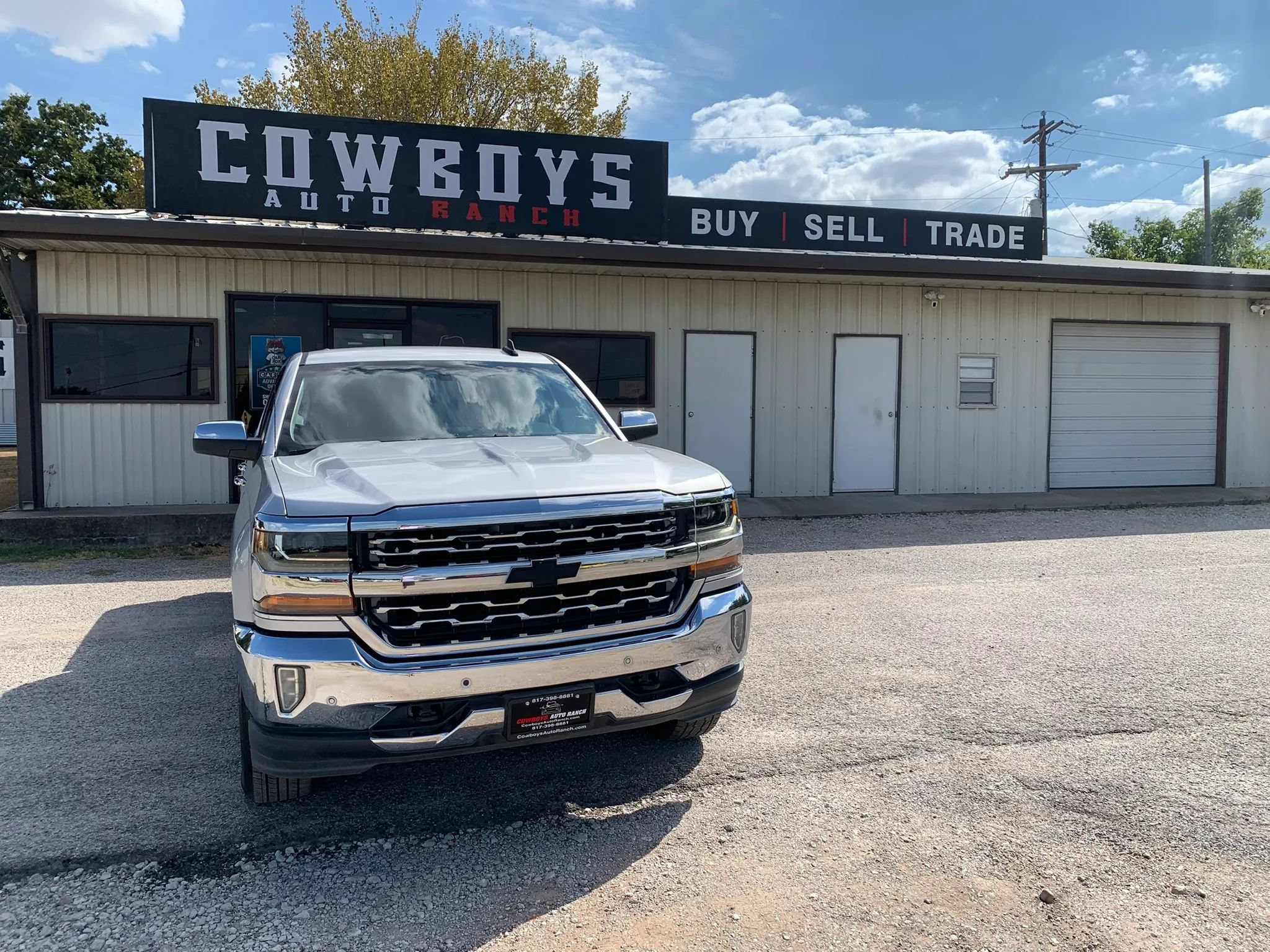 Used 2017 Chevrolet Silverado 1500 LTZ w/ Texas Edition AWD/4WD image 7