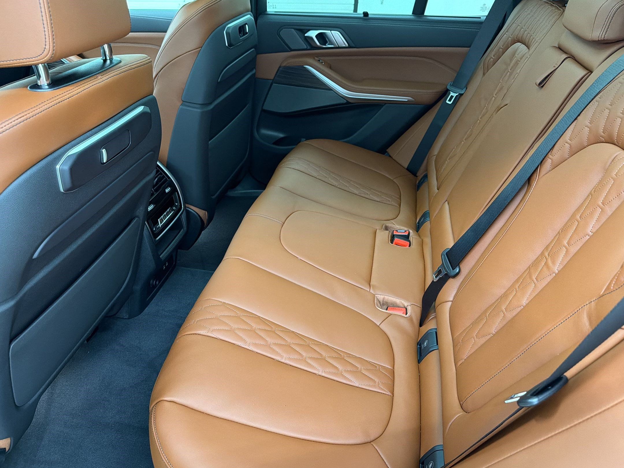 New 2026 BMW X5 M60i AWD/4WD image 19