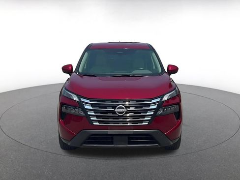Used 2025 Nissan Rogue SV AWD/4WD image 4