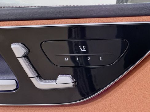 Certified 2024 Mercedes-Benz C 300 4MATIC Sedan image 21