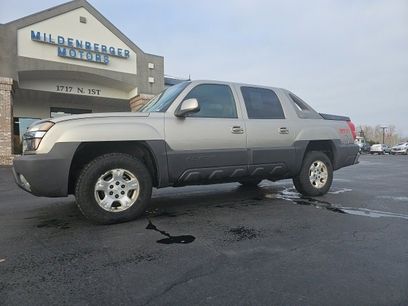 Used 2003 Chevrolet Avalanche 4x4 w/ Suspension Package, Off-Road