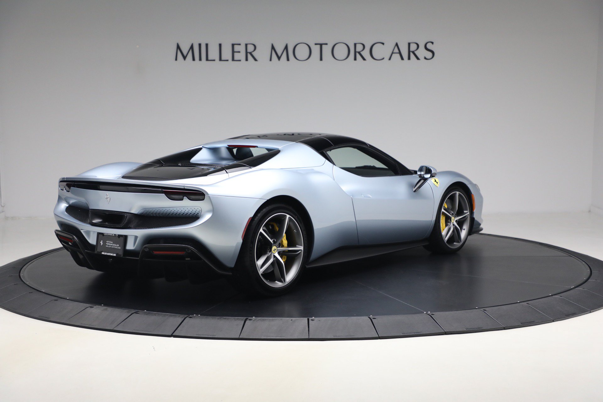 Certified 2026 Ferrari 296 GTS RWD image 28