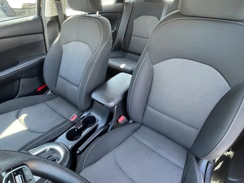 Used 2024 Kia Forte LXS image 20
