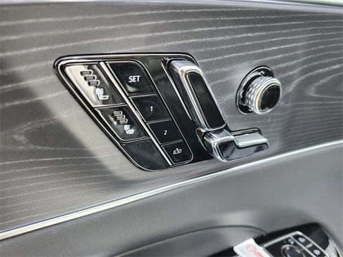 New 2025 Cadillac Lyriq Sport image 10