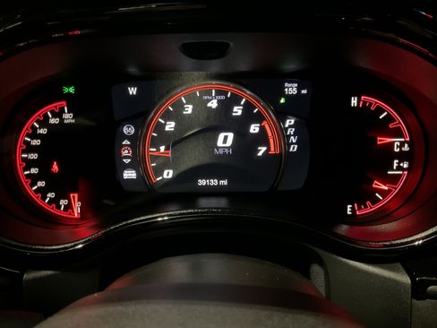 Used 2022 Dodge Durango SRT w/ SRT Interior Appearance Group AWD/4WD image 13