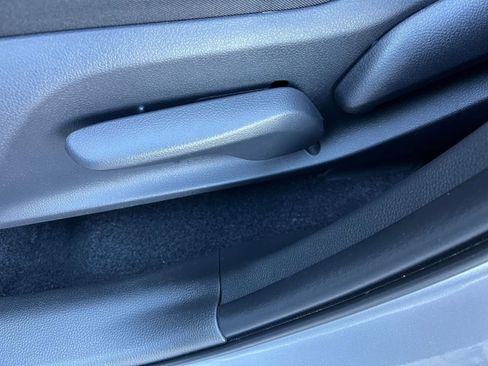 Used 2025 Toyota RAV4 LE image 23