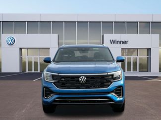 New 2025 Volkswagen Atlas Cross Sport SEL Premium R-Line video 2