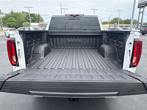 Used 2026 GMC Sierra 1500 AT4 w/ AT4 Premium Package AWD/4WD image 26