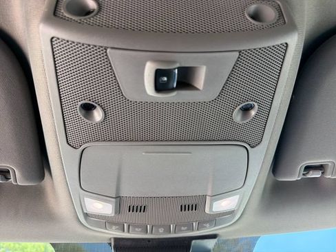 Used 2020 Ford F150 Lariat AWD/4WD image 22