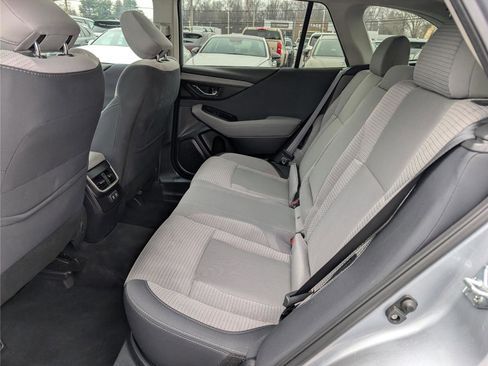 Used 2022 Subaru Outback Premium image 16