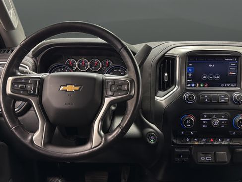 Used 2020 Chevrolet Silverado 1500 LT w/ All-Star Edition AWD/4WD image 12