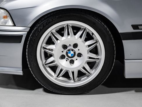 Used 1996 BMW M3 Coupe image 10