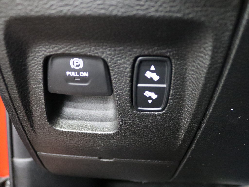 Used 2021 RAM 1500 Sport w/ Level 2 Equipment Group AWD/4WD image 37