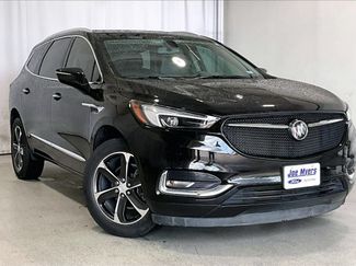 Used 2021 Buick Enclave Essence w/ Sport Touring Edition FWD video 1