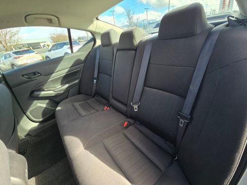 Used 2023 Nissan Altima 2.5 SV image 21