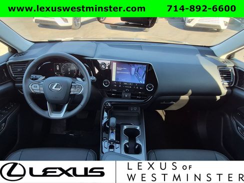 Used 2025 Lexus NX 250 FWD w/ Accessory Package (2T) image 18