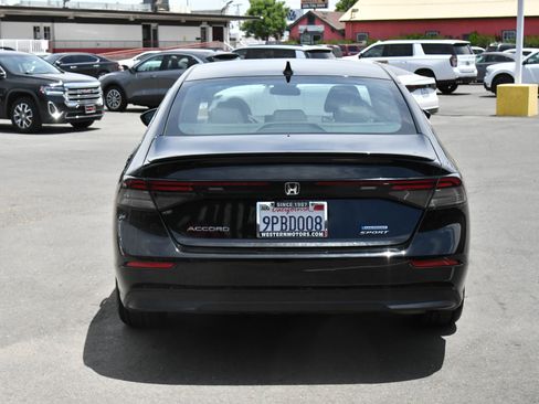 Used 2024 Honda Accord Sport image 7