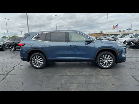 Certified 2025 Buick Enclave Preferred w/ LPO, Floor Liner Package FWD image 9