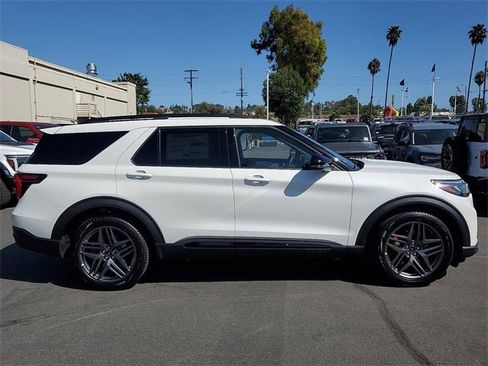 Used 2025 Ford Explorer ST w/ Sun And Sound Package image 25