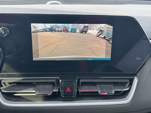 Certified 2025 Chevrolet TrailBlazer LT w/ Driver Confidence Package image 23