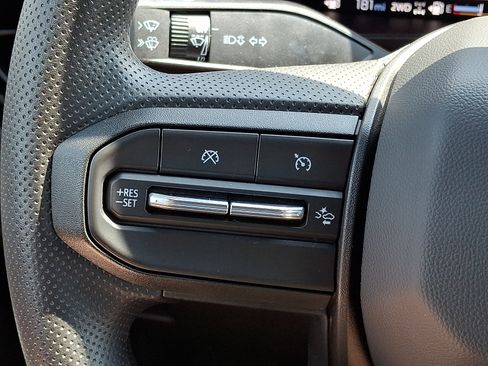 Used 2026 Chevrolet Colorado Trail Boss AWD/4WD image 21