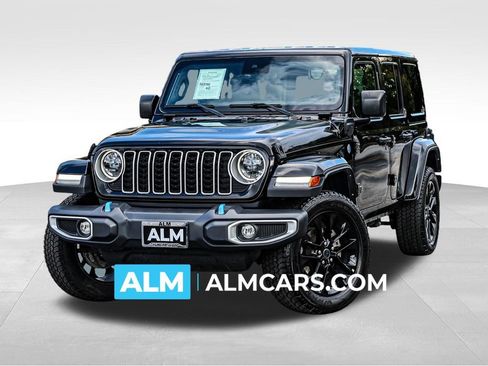 Used 2024 Jeep Wrangler Unlimited Sahara AWD/4WD image 1