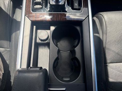 Used 2020 Jaguar XE S AWD/4WD image 25