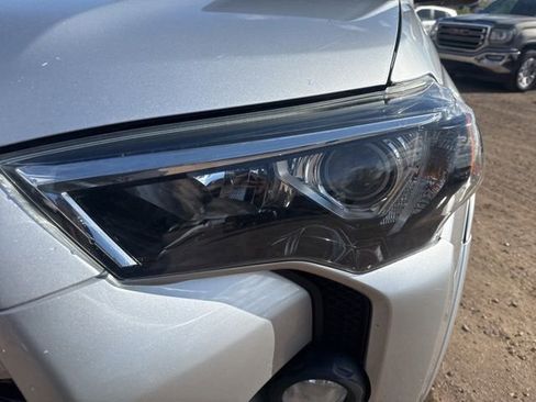 Used 2018 Toyota 4Runner SR5 image 9