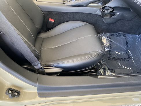 Certified 2023 MAZDA MX-5 Miata Grand Touring RWD image 37